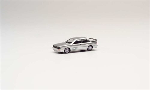 Herpa 033336-004 Audi Quattro, sølvmetallic, H0 