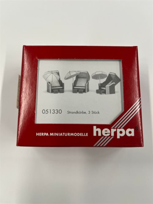 Herpa 51330 Tre stk liggestole med parasoller, H0