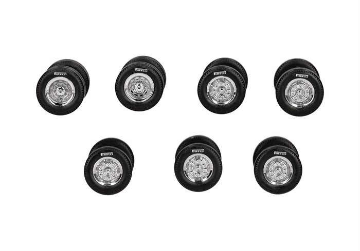 Herpa 054348 Dæk med Chrome fælge "Pirelli"