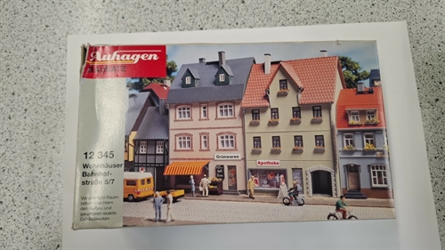 Auhagen 12 345 Boligbygninger (BRUGT)