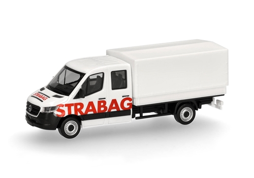 Herpa 098991 Mercedes Sprinter '18 Dobbeltkabine med lad/presenning, "STRABAG" H0 