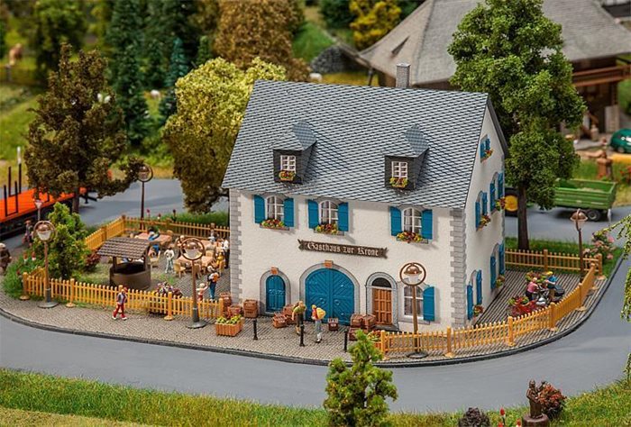 Faller 130437 Gasthus Krone, ep I, H0