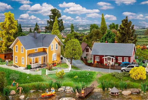 Faller 130604 To svenske huse, ep III, H0