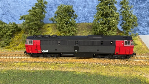 McK 5312ACS DSB MZ 1412, Rød/Sort, AC SOUND