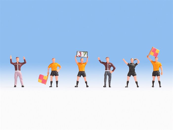 Noch 15989 Dommere og linjevogtere, seks figurer, H0