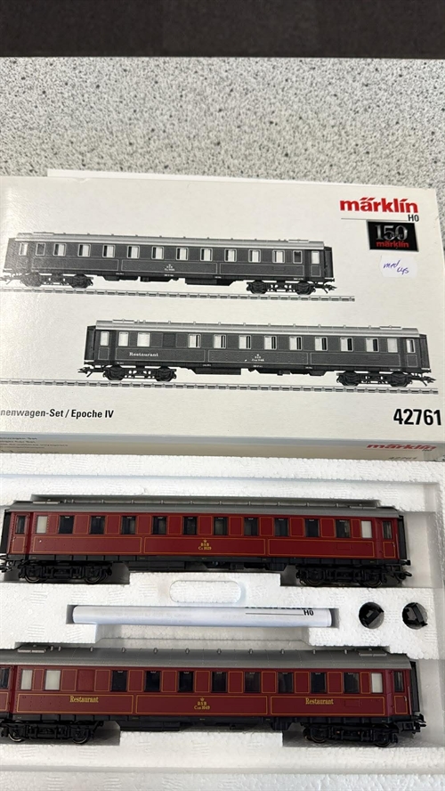Märklin 42761 2-delt personvognssæt med indvendig belysning (BRUGT)