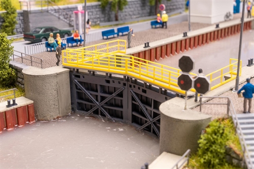 Faller 180325 Sluselås, H0