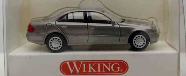 Wiking 2190126 Mercedes Benz E-Klasse, cubansk sølv, H0