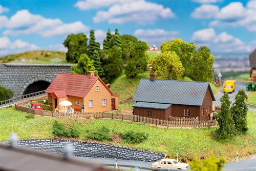Faller 232184 2 Landsbyhuse ep III, Spor N