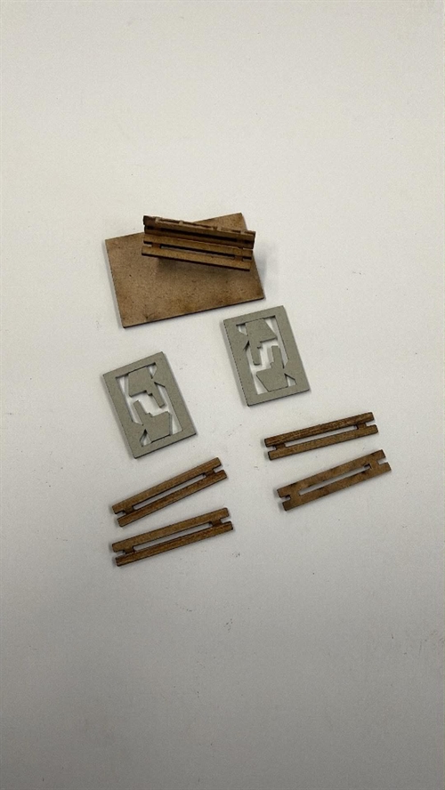 Hobbytrade 87514 Bænke, 2 stk pr pakke, H0