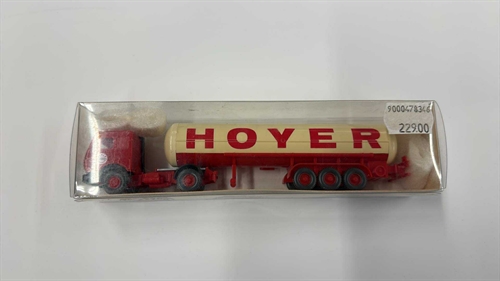 Wiking 26786 Mercedes lastbil med Hoyer Tank trailer, H0