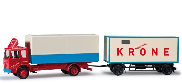Herpa 303224 MAN F 8 presenningsvogn med kassetrailer "Circus Krone"