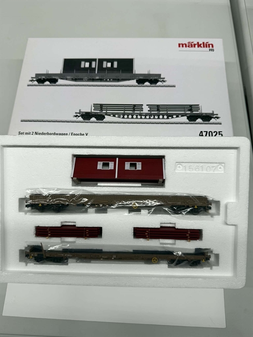 Märklin 47025 DSB vognsæt med byggematerialer (BRUGT)