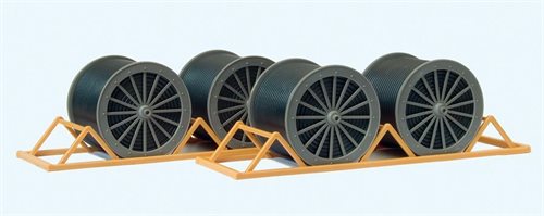 Preiser 17117 Kabeltromler med stativer, to sæt, H0