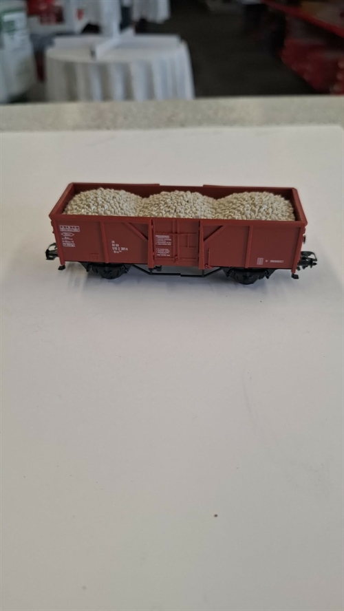 Märklin 4430-1 Åben godsvogn med gods (BRUGT)