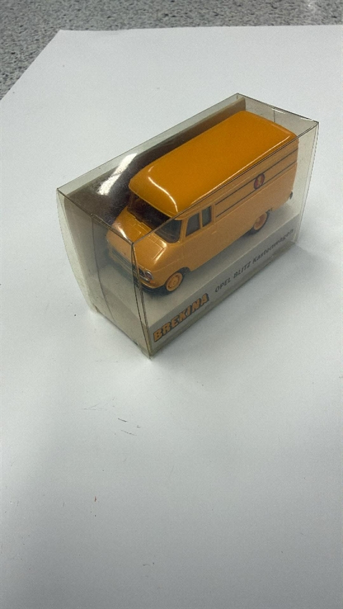  Brekina 35713 Opel Blitz, dansk postbil, H0