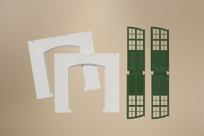 Auhagen 80705 Mur 2326C pudset med grøn port I H0