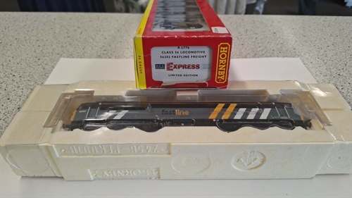 Hornby R 2776 Klasse 56 Lokomotiv 56302 Fastline godstransport Analog (BRUGT)
