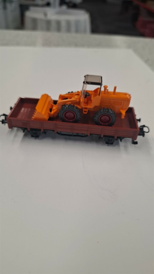 Märklin 4423 Fladvogn med gummiged (BRUGT)