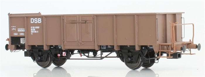 Dekas 873079 01 RIV-EUROP 86 DSB 500 0 084-9. Nok en af de eneste platformsvogne der blev opmalet i RAL 8025, og et typisk epo IV/V indslag, ca 1977-82 