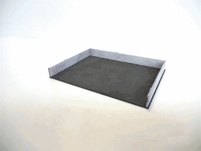 Hobbytrade 87220 Baggård til hus, med indkørsel og port, H0 