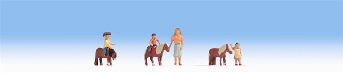 Noch 15635 Ponyridning, tre heste og tre figurer, H0 