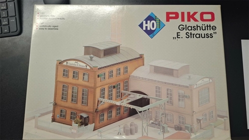 Piko 61116  Glashytte (BRUGT)