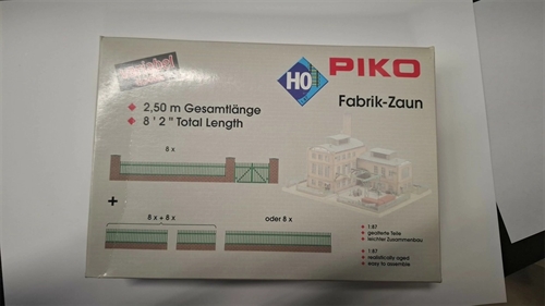 Piko 61120 fabrikshegn (BRUGT)