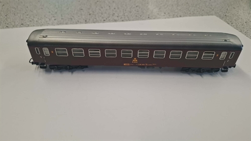 Märklin 4045 D-Zug-Wagen Mørkerød (BRUGT)