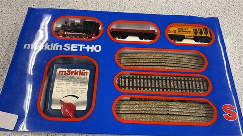 Märklin 0984-2 Startsæt med godstog, Philips SL Lamper vogn, M-skinneoval og trafo (BRUGT)