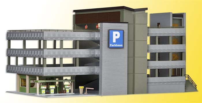 Vollmer 43804 Parkeringshus i tre etager og indbygget tankstation, H0 